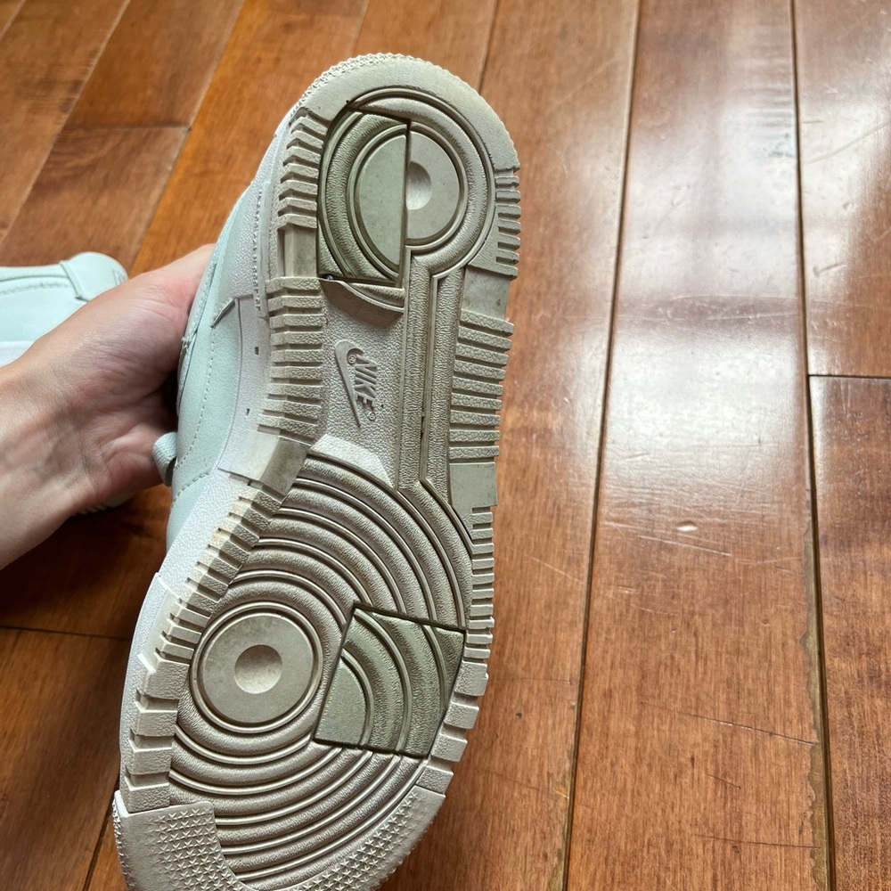 Nike Light Teal Women's Sneakers - Picture 7 of 8
